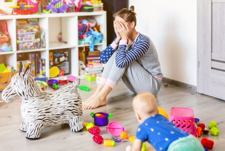 13 Tips for Keeping Your House Clean (with Kids!)